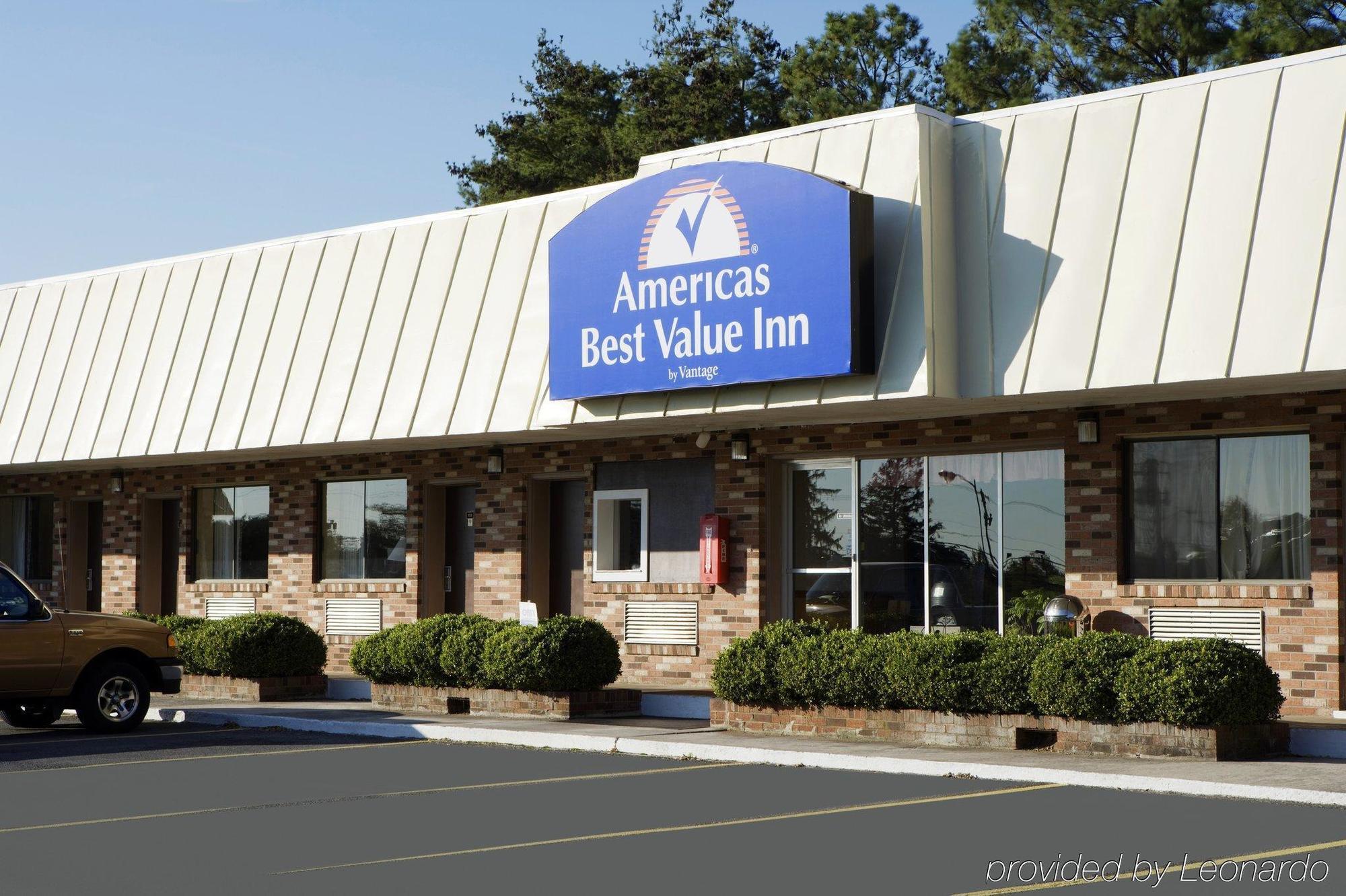 Americas Best Value Inn Winchester Exterior foto